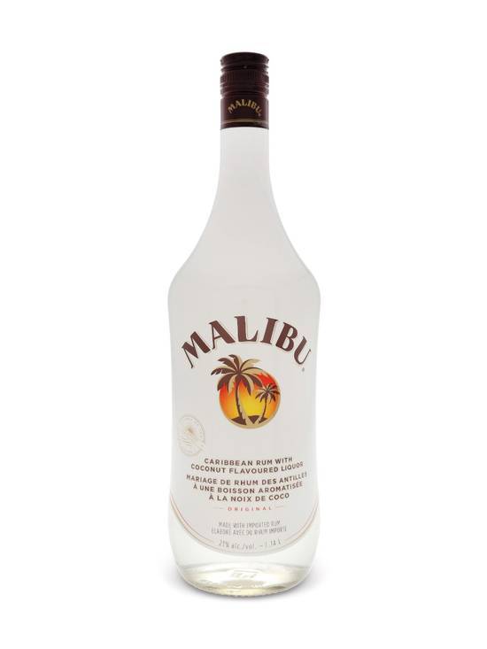 Malibu · Rum With Coconut Flavoured Liquor (1140 mL)