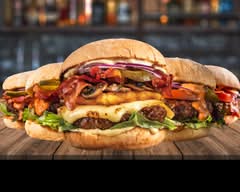 Be YOU Burgers (103-210 Rue Sainte-Catherine)