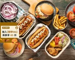 WOW HOT DOG 熱狗堡專門店 林口文化店