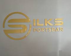Silks Sports Bar