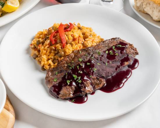 Churrasco de Vino Tinto con Risotto de Gandules