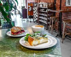 Ellē (3221 Mt. Pleasant St NW)