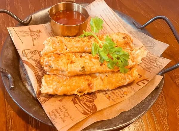 Fried Shrimp Roll 老虎虾卷