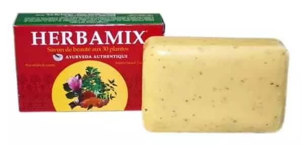 Herbamix - Savon de beauté aux 30 plantes (125g)