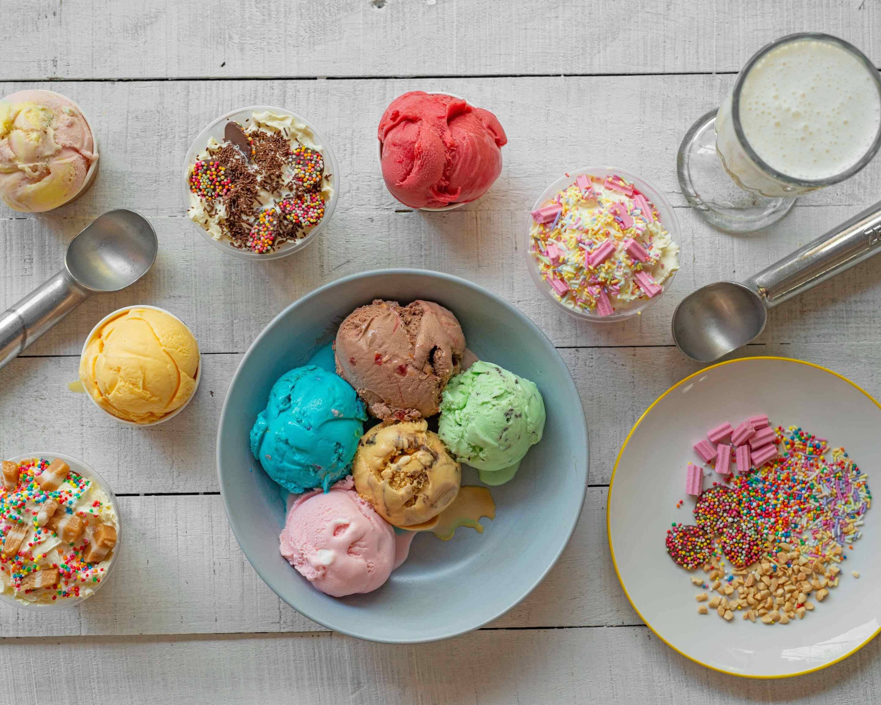 Smiths Ice Creamery Restaurant Menu - Takeout in Newcastle | Delivery ...