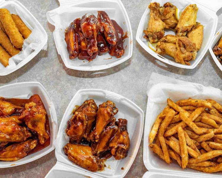 Order D's Wings Menu Delivery【Menu & Prices】 Pawtucket Uber Eats
