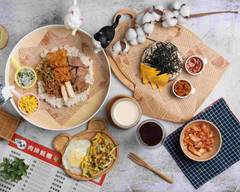 呷本丸肉排飯糰