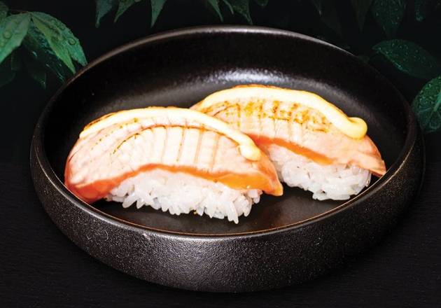 Nigri Salmon Flame 🔥 (1+1)