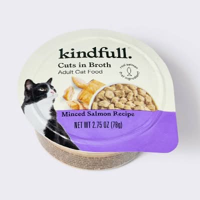 Kindfull Minced Salmon Recipe Cuts in Broth Wet Cat Food (2.75 oz)