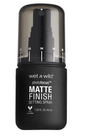 wet n wild Photo Focus Matte Finish Setting Spray (45 ml)