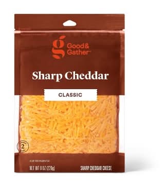 Good & Gather Classic Shredded Sharp Cheddar Cheese (8 oz)