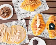 Maison Croissant (Póvoa de Varzim)