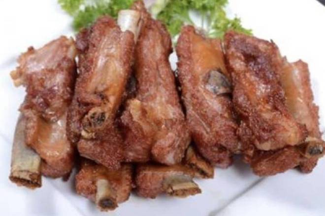 Dry Fried Spare Ribs . 干炸排骨