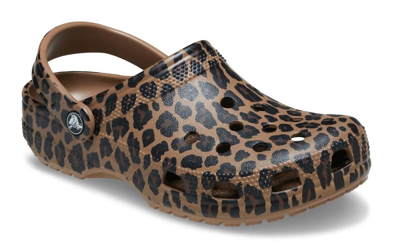 Crocs Classic Clog (Brown/Black Leopard Print Medium - Women's 8 / Men's 6)