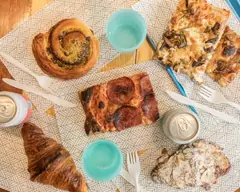 Bacuri Bakery & Café (15 S Cass Ave)