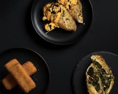 Rolling LV (1370 West Cheyenne Avenue)