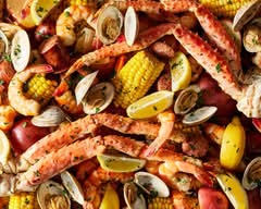 Crabplug Seafood Bar & Grill (2917 Georgia Ave NW)