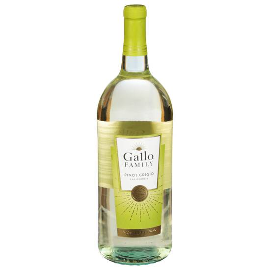 Gallo Pinot Grigio Wine (1.5 L)