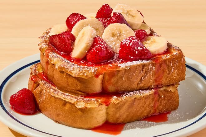 Thick ‘N Fluffy Strawberry Banana French Toast