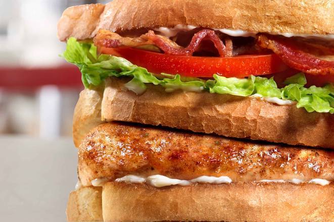 Chicken Club Sandwich + Fries 🍟
