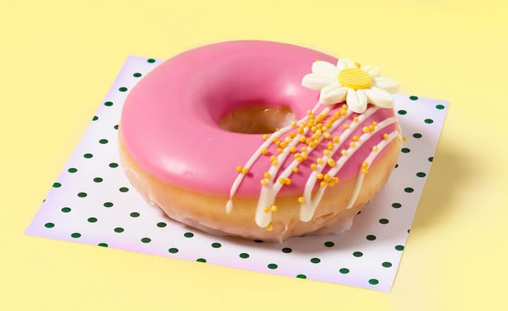 Mother's Day Daisy Doughnut