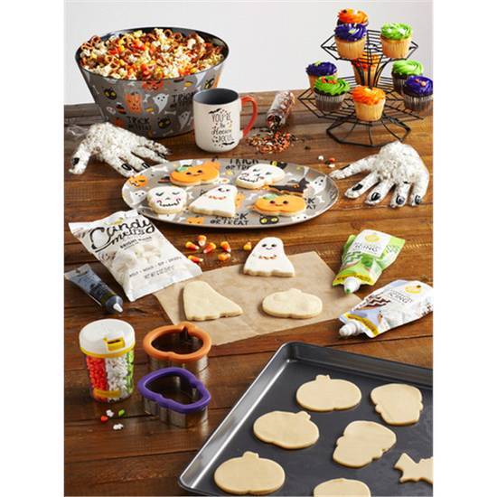 Wilton mega shop cookie sheet