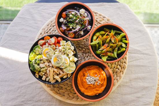 Salad Bowl & Healthy Food