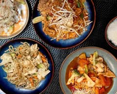 NomNom Kitchen (High St)