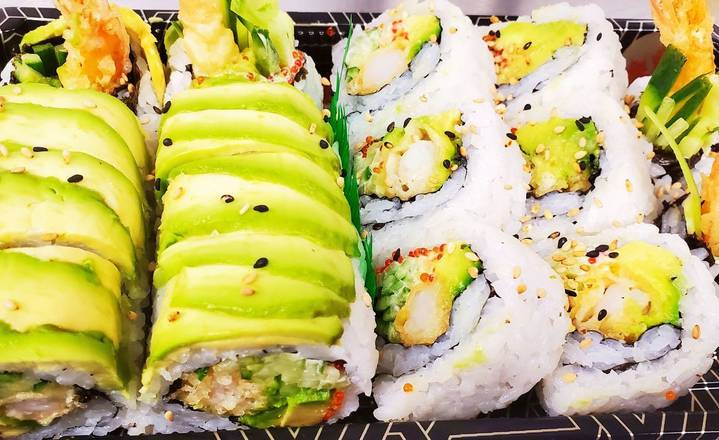 Dynamite Roll (8 Pieces) & Green Dragon Roll (8 Pieces)