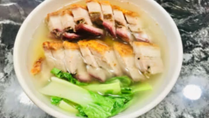 308c Crispy Pork Soup Noodles