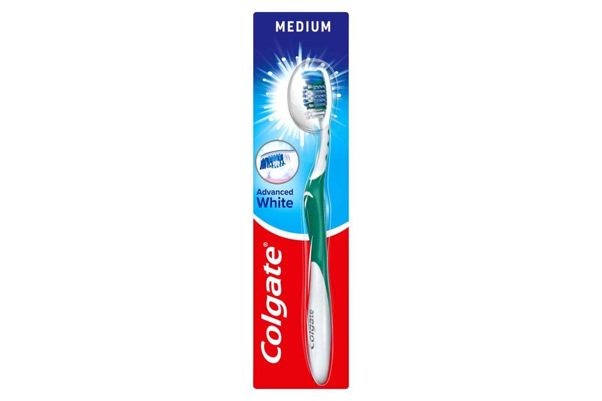 Colgate Advanced White Medium Toothbrush