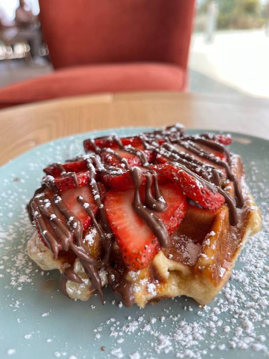 Gaufre com Nutella e Morango