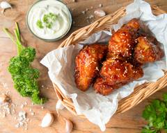 Crispy Buffalo Wings (1782 Florida Ave NW #1ab)