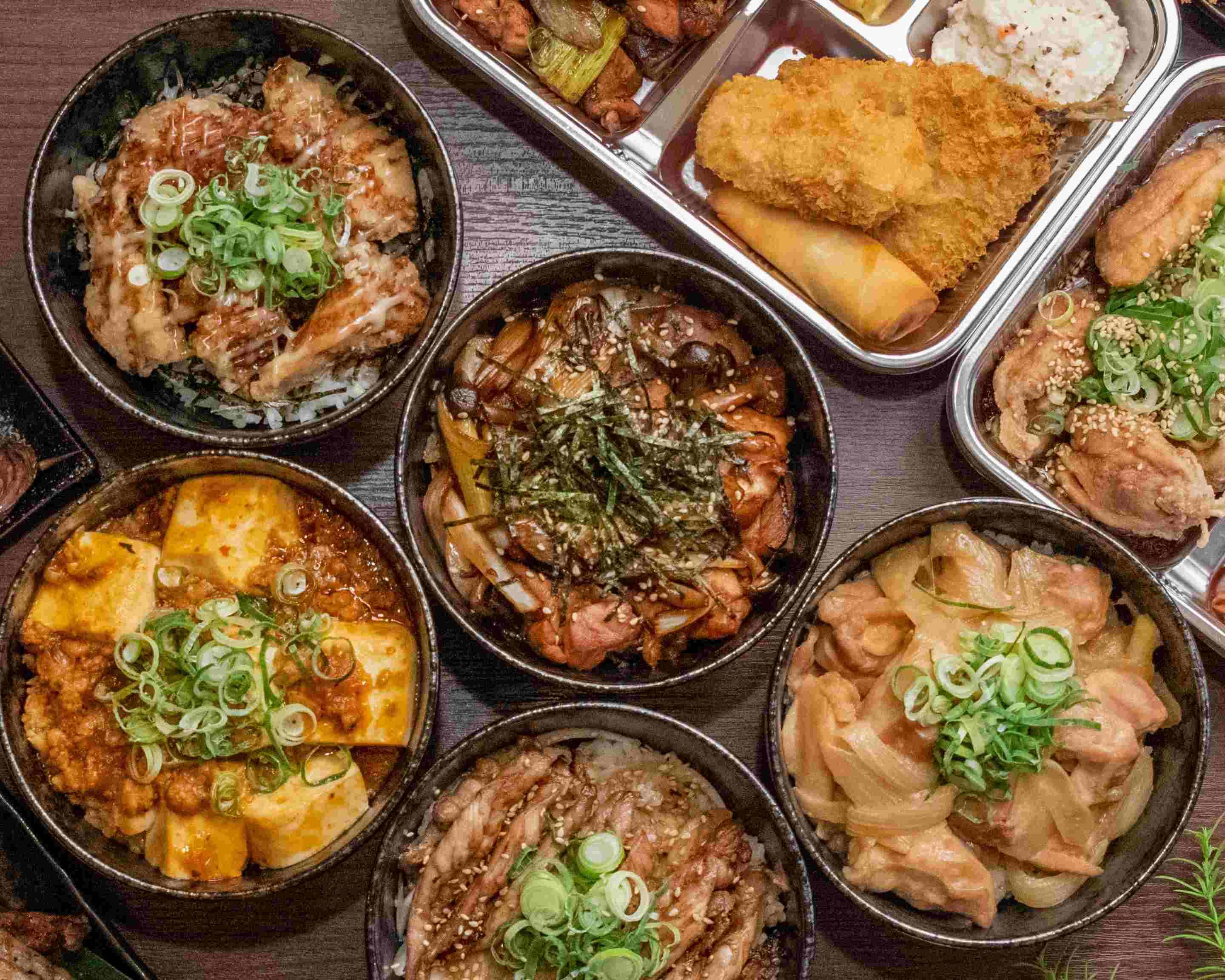 焼き鳥 とりしげ yakitori torishigeのデリバリー ・持ち帰り