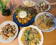 【淡路牛使用のメンチカツが大人気‼】おばんざいピース