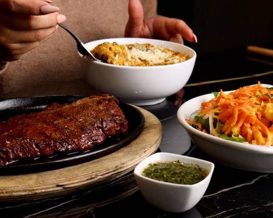 Los Nanos Restaurant (651 Elizabeth Avenue)