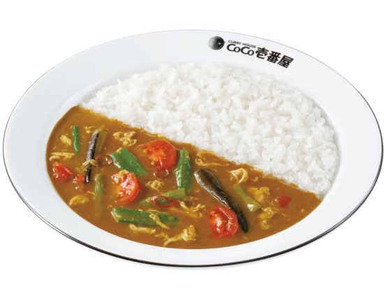 チキンと夏野菜カレー Chicken and summer vegetable curry