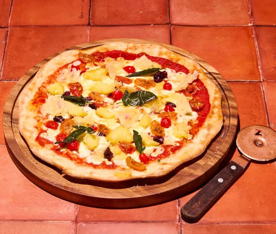 FESTIVE SPECIAL❄️ Non-Gluten Roasties Pizza