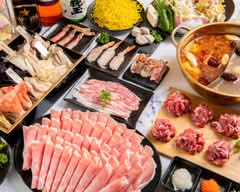 ラムしゃぶ 金の目 六本木店【薬膳火鍋と麻辣湯】