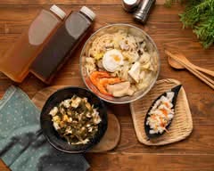 京香臭豆腐 鼎山店 原自由總店
