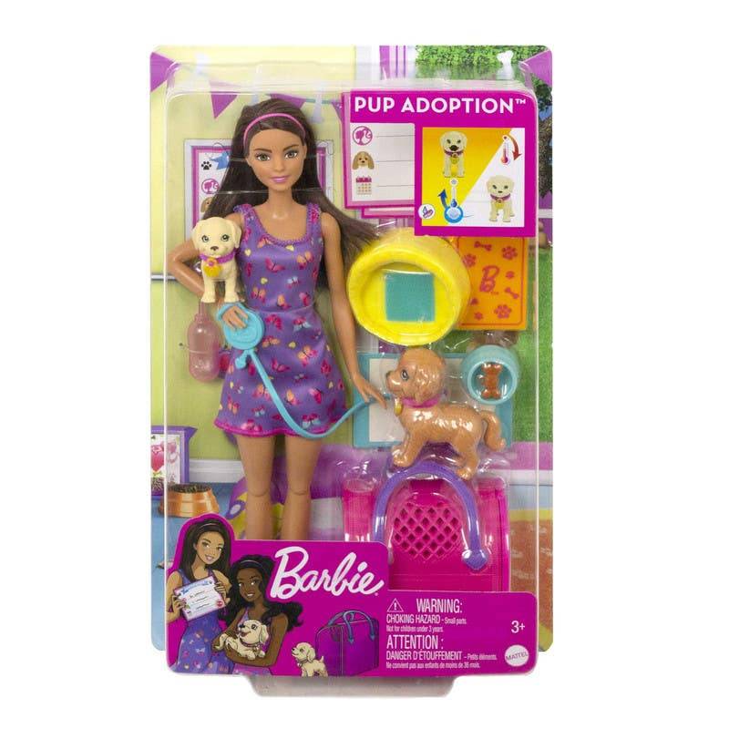 Barbie muñeca adopta un perrito