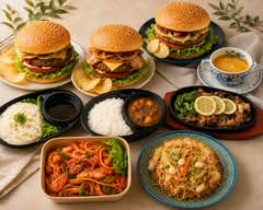 【佐世保バーガーと長崎名物のお店】カフェ＆アートスタジオ BLUE HOUSE