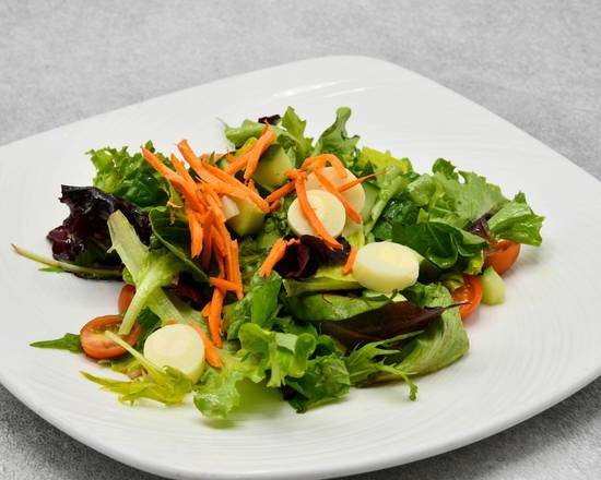 Order The Palm Mixed Green Salad food online from The Palm (1750 Tysons Blvd. store, McLean on bringmethat.com