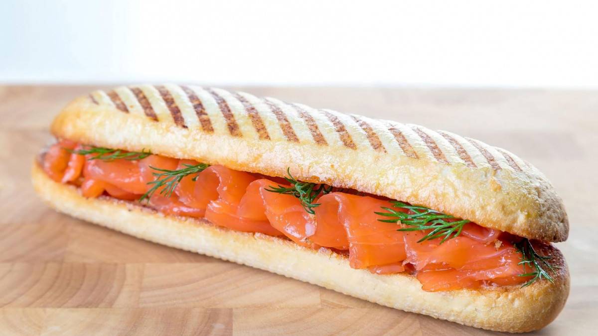 Panini saumon et fromage de chèvre