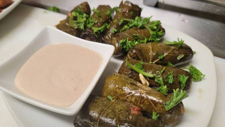 Stuffed Grabe Leaves