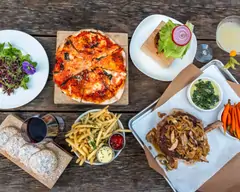 King Kuku Bar and Restaurant