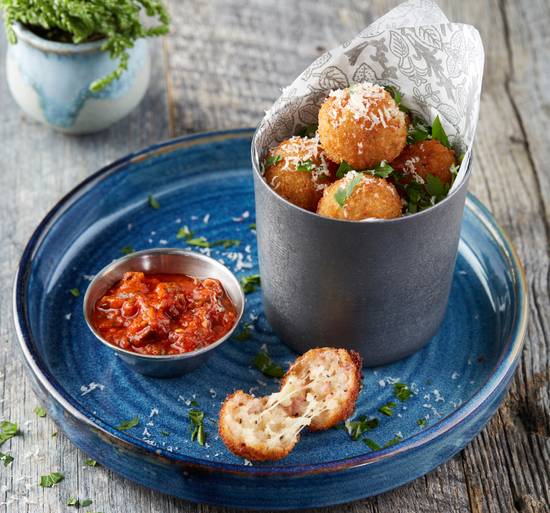 NEW ⭐ Carbonara Arancini