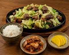 鉄板焼肉 じゅうじゅう亭