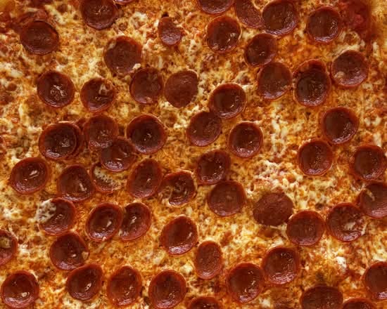 Loudmouth Pizza (9172 Macleod Trail)