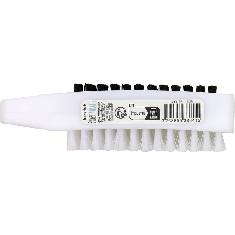 Brosse à ongles franprix x15